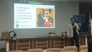 Leia mais sobre o artigo Case Disney é apresentado na Unisul Florianópolis em evento apoiado pelo CRA-SC