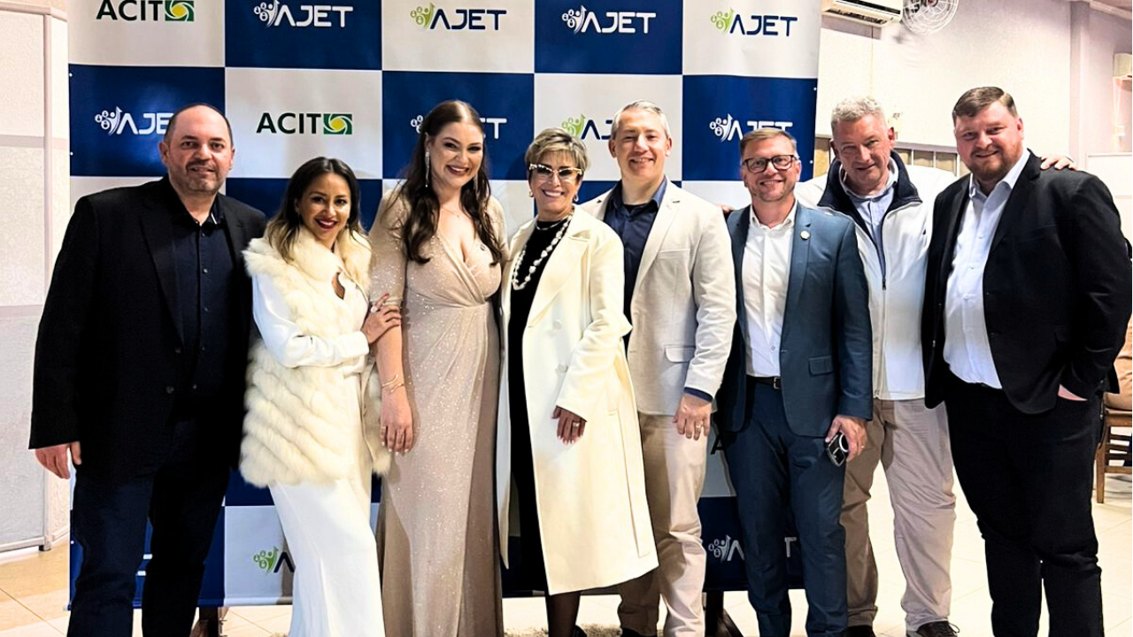 No momento, você está visualizando CRA-SC prestigia posse da nova diretoria da AJET em Tubarão
