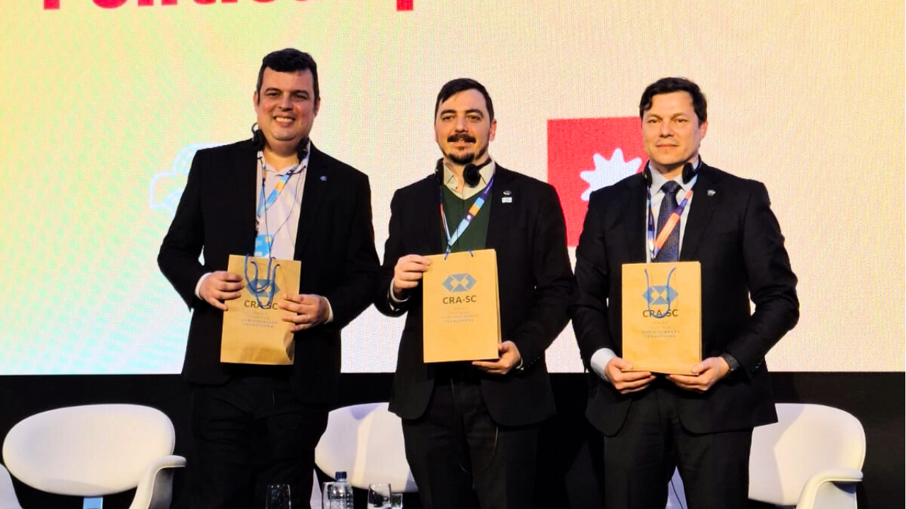 Leia mais sobre o artigo Integrantes da CAPub têm atuação de destaque no Summit Cidades 2025