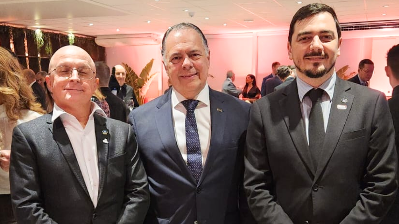 Leia mais sobre o artigo CRA-SC prestigia posse da nova diretoria da FIESC