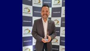 Leia mais sobre o artigo CRA-SC é homenageado na Cerimônia 20 anos ExcelênciaSC & PCE 2025