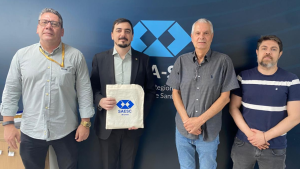 Leia mais sobre o artigo CRA-SC recebe representantes do SAESC em reunião institucional