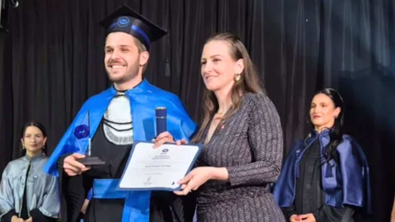 No momento, você está visualizando CRA-SC participa de formatura de Administração da Unochapecó em Chapecó