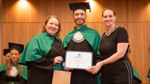 Leia mais sobre o artigo CRA-SC participa de colação de grau do curso de Administração da UFFS em Chapecó