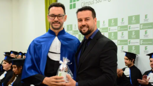 Leia mais sobre o artigo CRA-SC participa de colação de grau do IFSC em São Miguel do Oeste