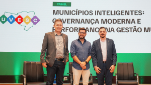 Leia mais sobre o artigo Presidente do CRA-SC palestra no Encontro Estadual de Vereadores e Servidores