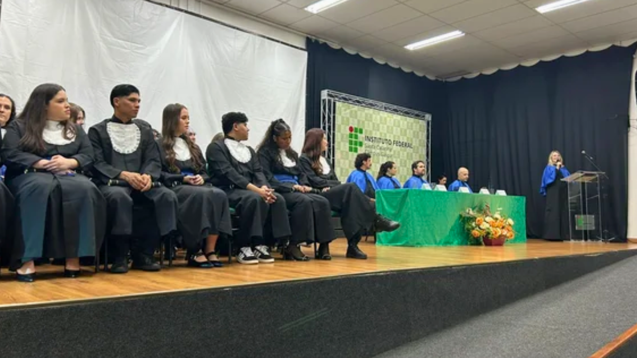 No momento, você está visualizando CRA-SC na formatura de Administração no IFSC Câmpus Gaspar