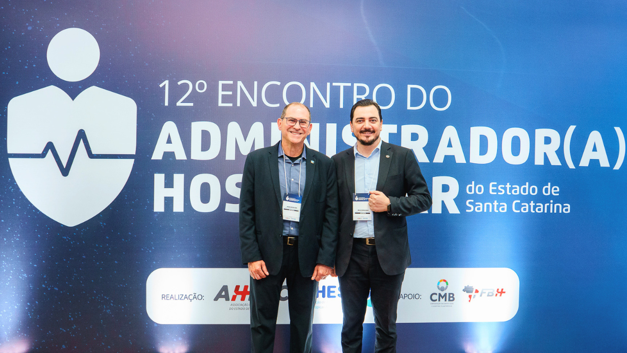 No momento, você está visualizando CRA-SC presente no 12º Encontro do Administrador Hospitalar 