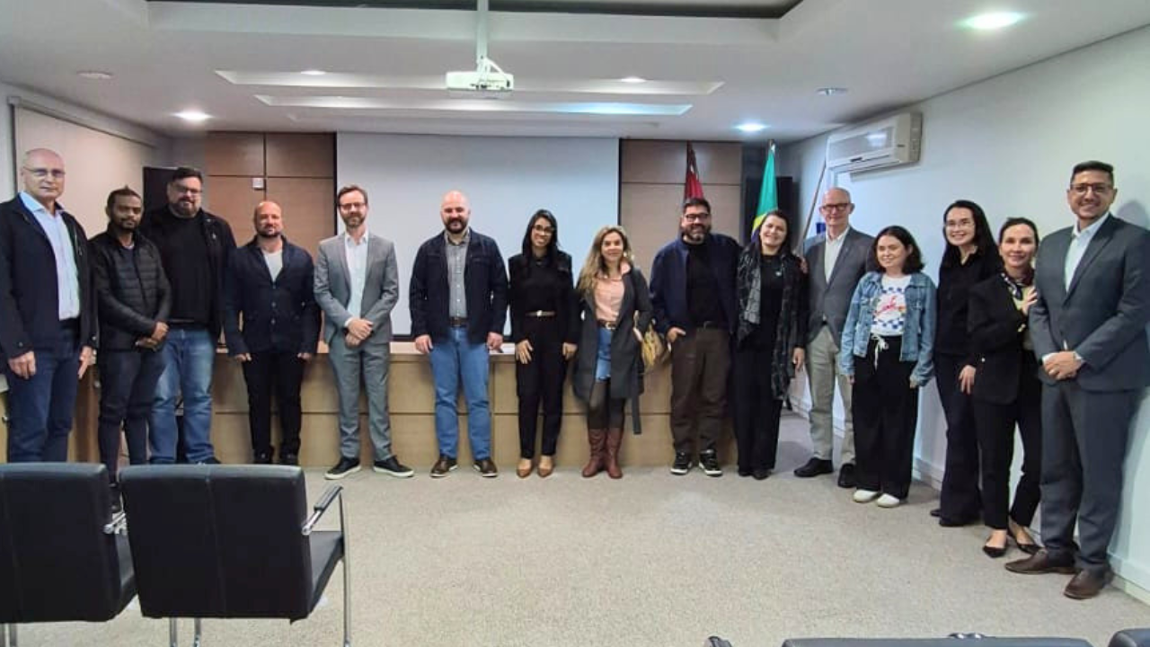 No momento, você está visualizando CRA-SC reúne especialistas para debater Inteligência de Mercado e aplicações práticas da IA