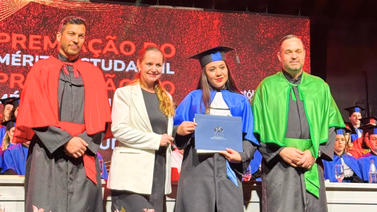 No momento, você está visualizando CRA-SC prestigia formatura da Católica SC em Joinville