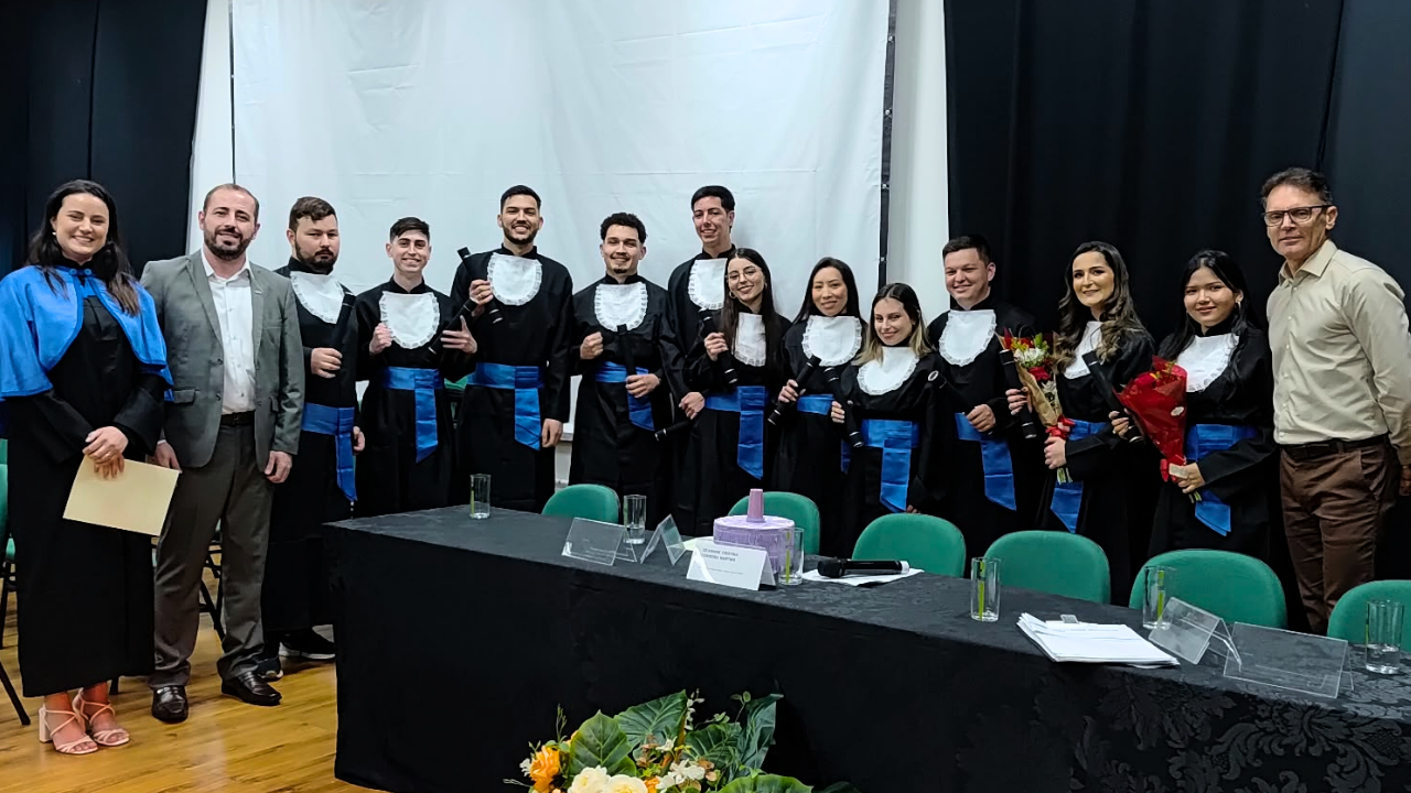 No momento, você está visualizando CRA-SC prestigia colação de grau do curso Técnico em Administração do IFSC Gaspar